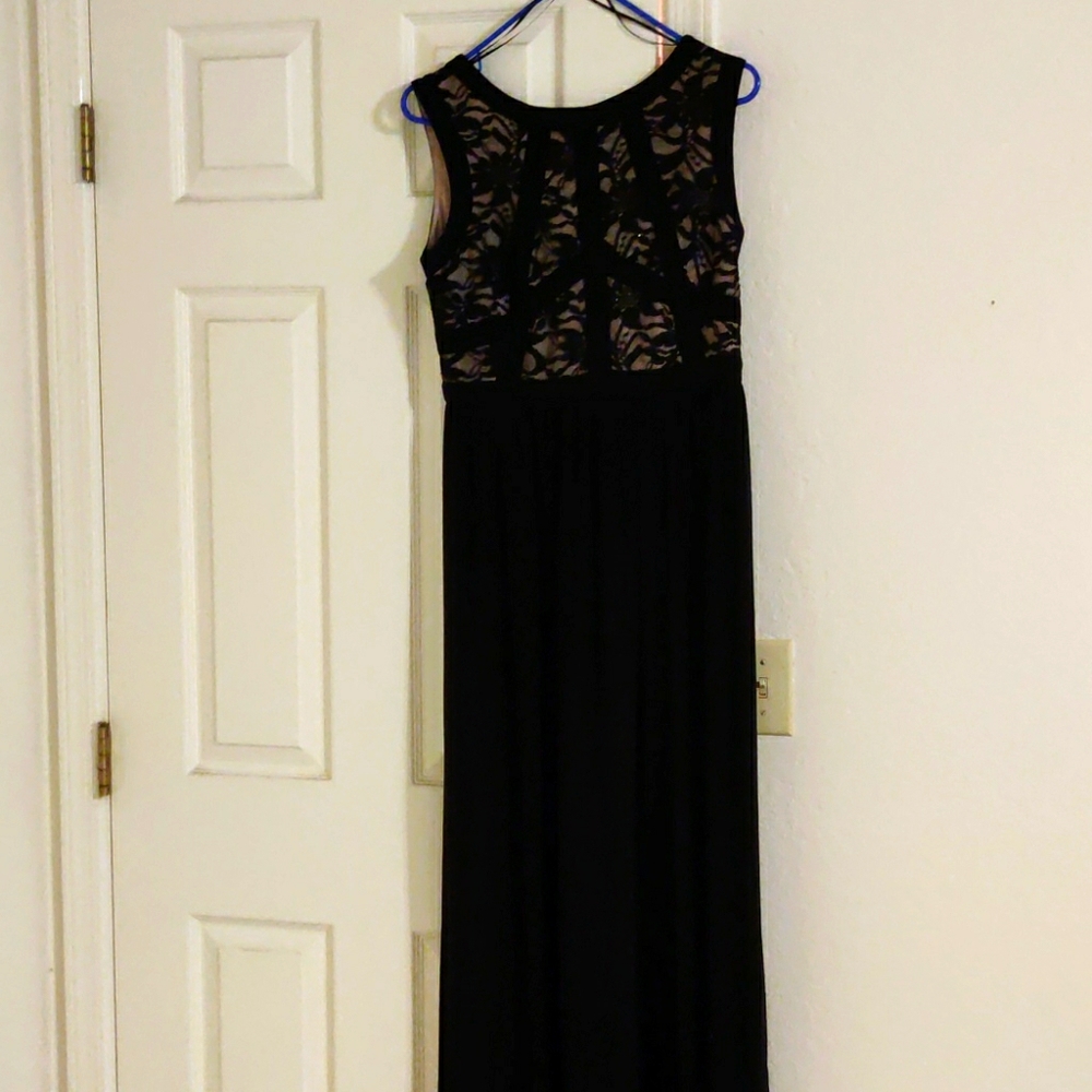 Black Elegant Sleeveless Dress